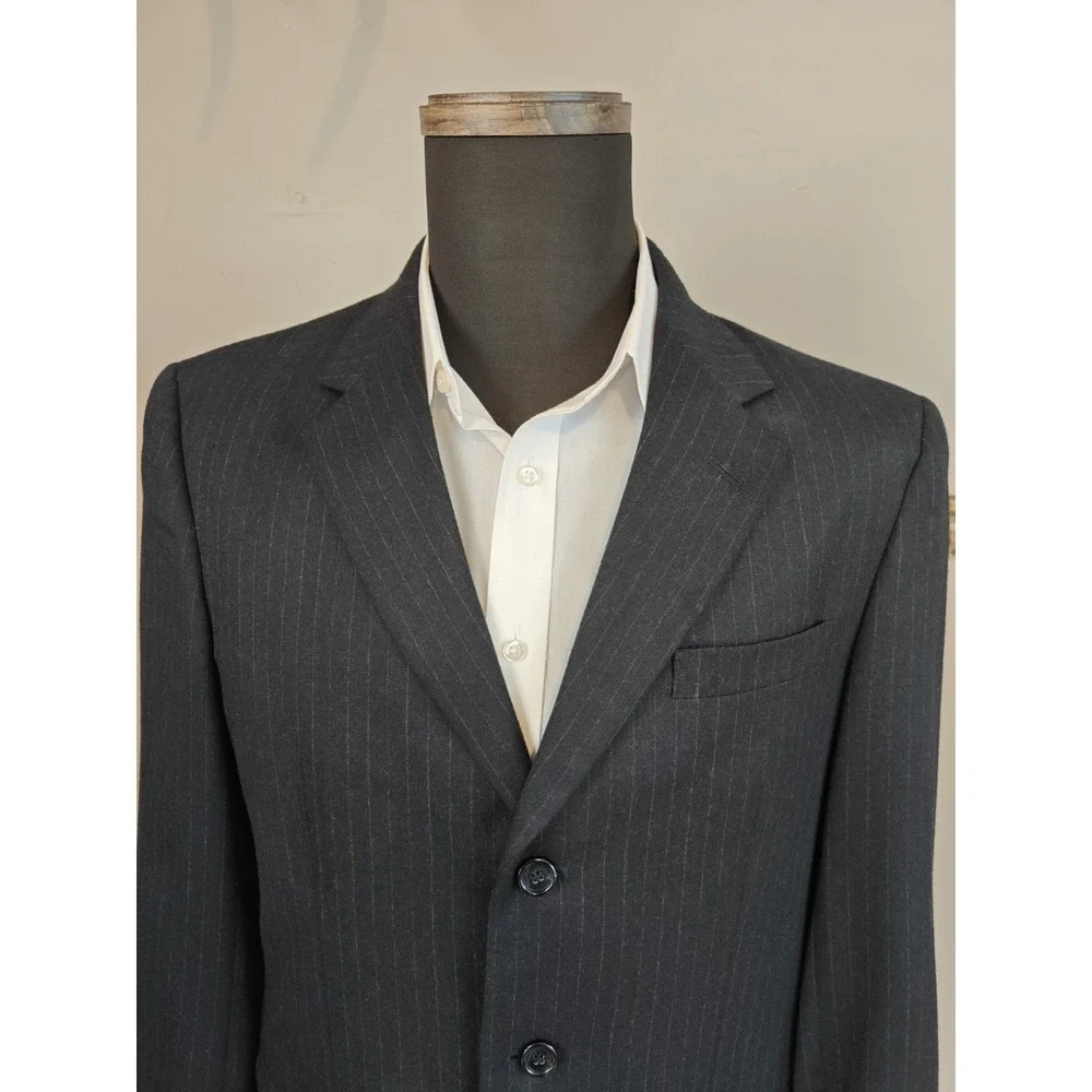 Jos A Bank Mens Wool Sports Coat 40R Charcoal Striped 3 Button Blazer Gray